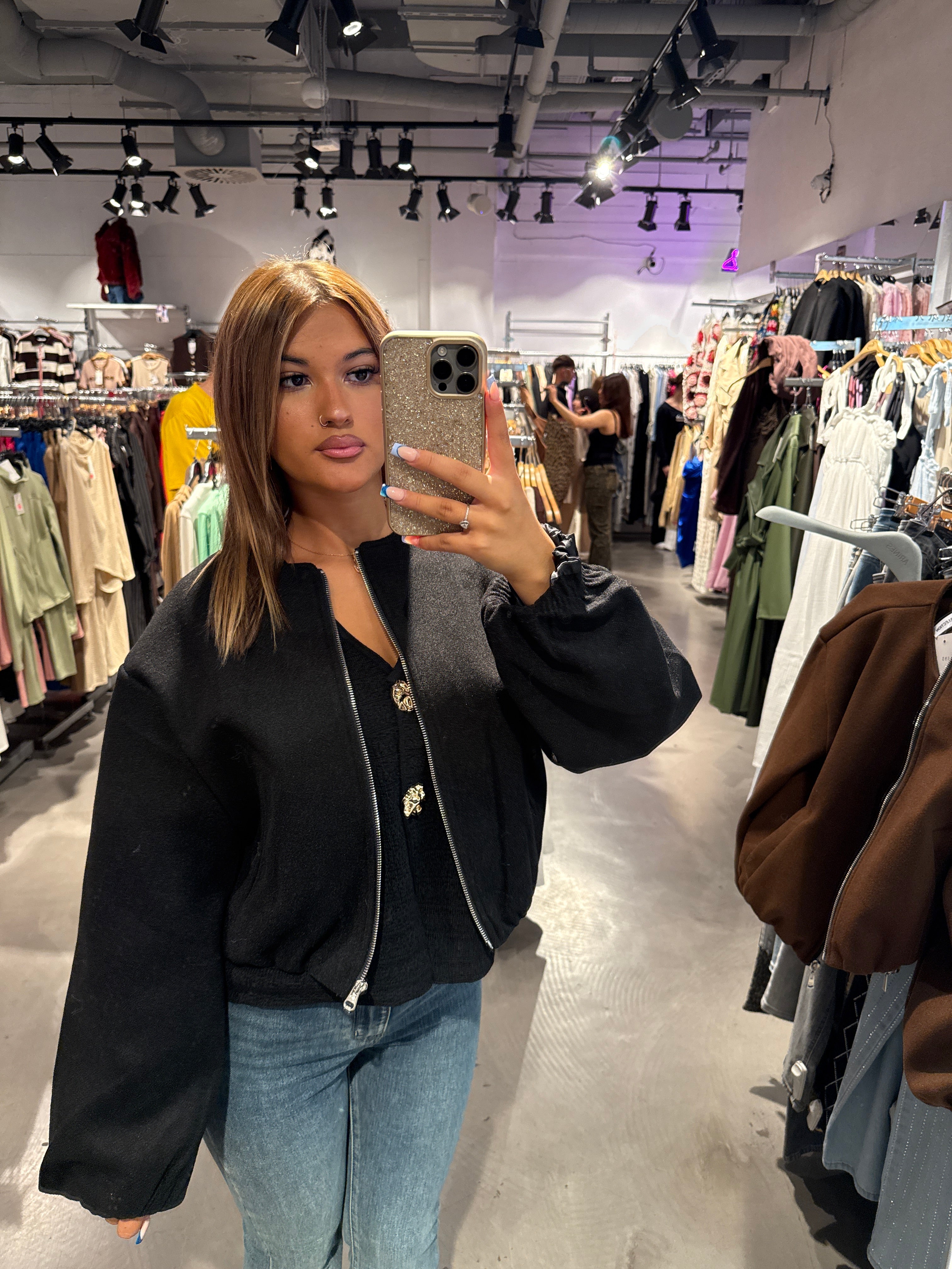 Bomberjacke (Alia)