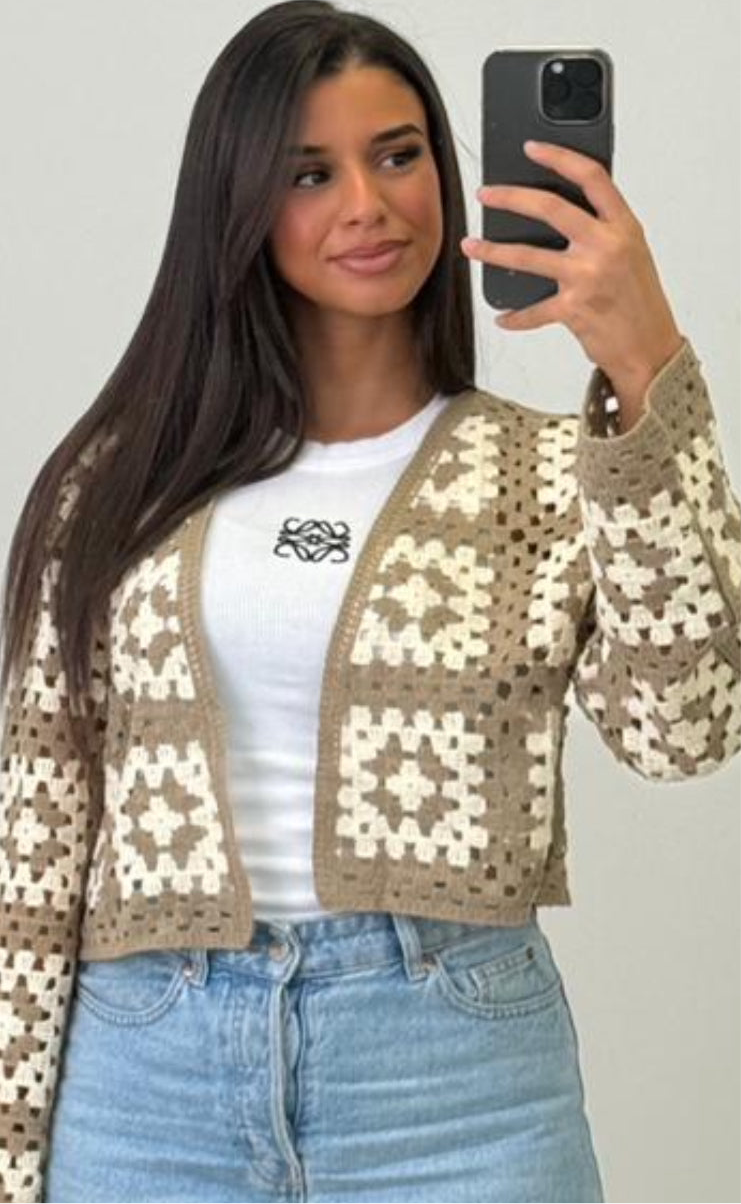 Cardigan (Shaghf)